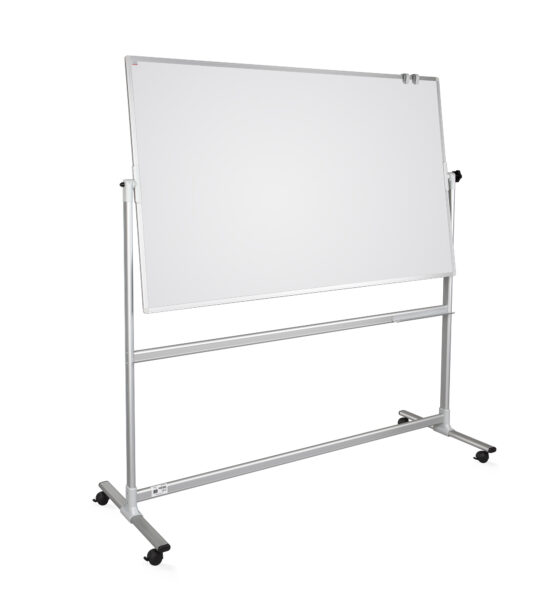 Dwustronna suchościeralna tablica mobilna na stojaku z kółkami.