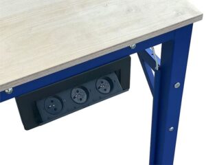 Wysuwane potrójne gniazdo elektryczne