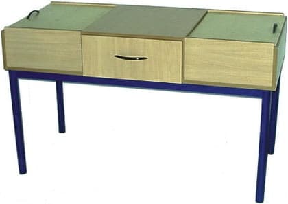 Lada biblioteczna na konstrukcji C 2 Lada biblioteczna na konstrukcji C