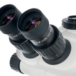76057_levenhuk-microscope-zoom-1t_05 Głowica binokularowa mikroskopu z okularami WF 10X/22