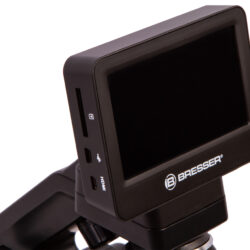 76466_bresser-biolux-touch-5mp-hdmi-digital-microscope_09 Cyfrowy wyświetlacz Bresser z gniazdami HDMI, USB i czytnikiem kart pamięci.