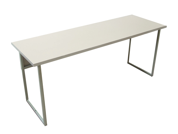 Stoliki do pracowni chemicznej z blatem HPL Stolik uczniowski dwuosobowy do pracowni chemicznej z blatem HPL