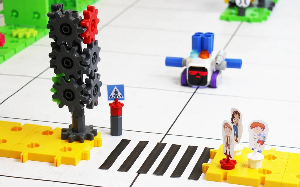 KORBO - ROBOT EDEK -