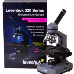 Mikroskop biologiczny Levenhuk 320 Series z opakowaniem w tle.