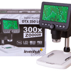 Mikroskop cyfrowy Levenhuk DTX 350 LCD z powiększeniem 300x, ekranem 4,3 cala i opakowaniem produktowym.