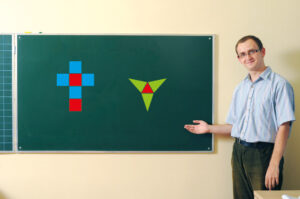 Tworzymy siatki graniastosłupów i ostrosłupów - demonstracyjne - Przedmiotów ścisłych