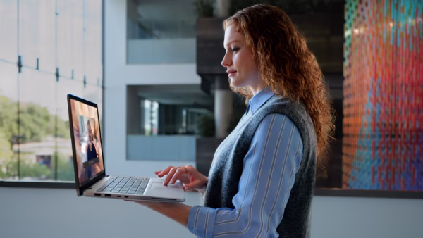 Ministerstwo Cyfryzacji - zakup laptopów, tabletów - Aktualności