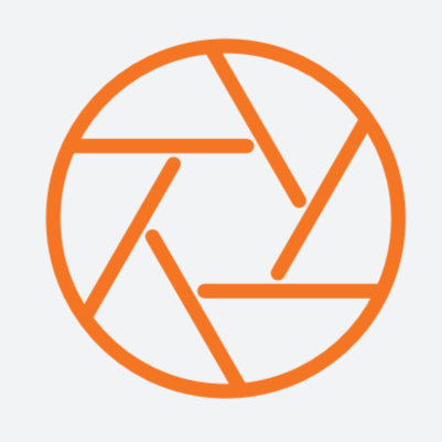 ClassVR XCELERATE - wirtualne laboratorium przedmiotowe zestaw 4 sztuk okularów + 3 letnia licencja EduverseCTE -