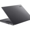 Laptop Acer TravelMate P4 w kolorze szarym, widok z boku na zamkniętą pokrywę.