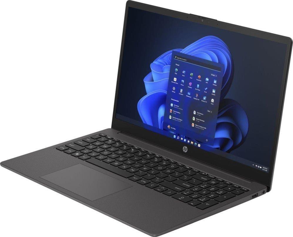 102920 Laptop HP z otwartym systemem Windows 11 na ekranie.