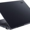 Ciemnoszary laptop Acer z widocznymi portami na boku obudowy.